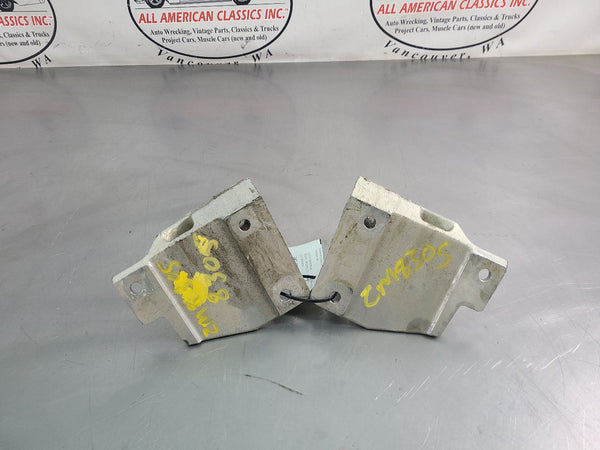 1997-04 C5 Corvette LS1 Engine Mount / Motor Stand Pair, LH/RH - OEM4