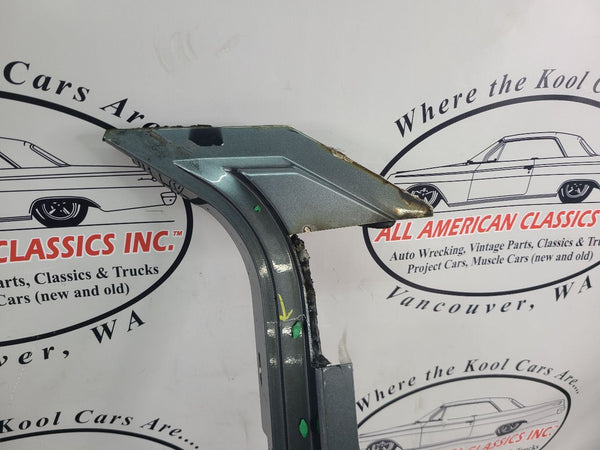2004-09 XLR Right Passenger Side Rocker / Aperture Panel Moulding, Gray8