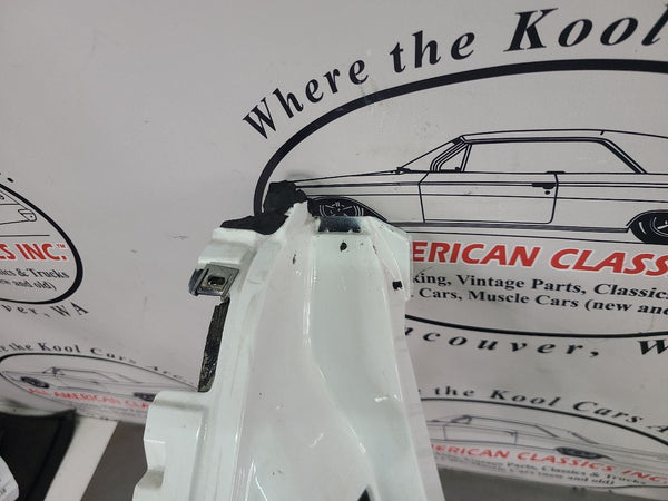  2005-13 C6 Corvette Right Passenger Side Rocker/Aperture Panel, Artic White1