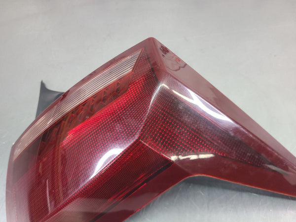 2004-09 Cadillac XLR Right Passenger Side Rear Tail Light Assembly, RH12