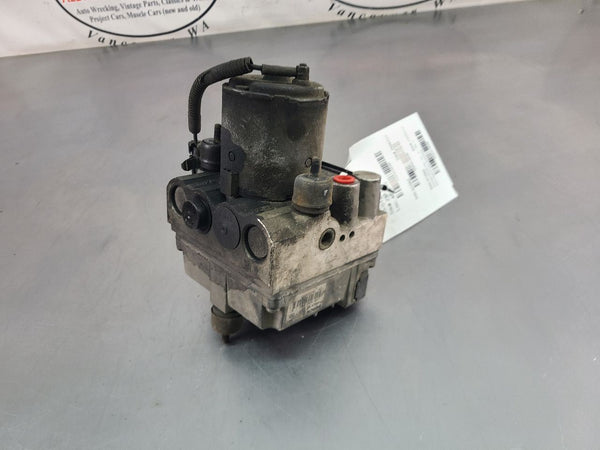 1995-96 Chevrolet Impala SS ABS Anti-Lock Brake System Unit W/O Traction Control2