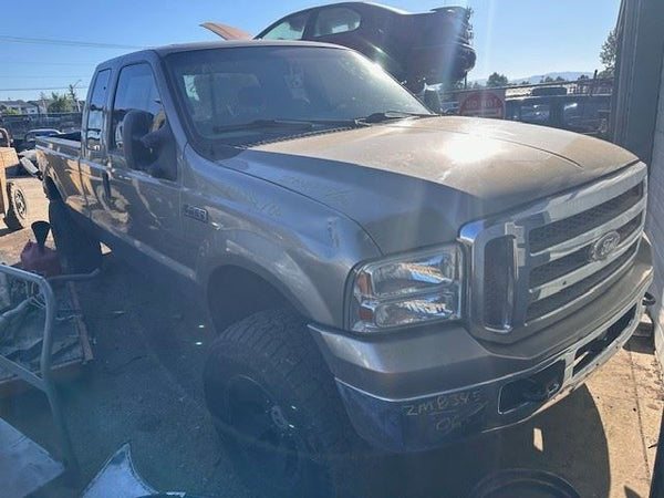 2005-07 Ford F250 Passenger Side Dash Glovebox Compartment Door Assembly, Tan22