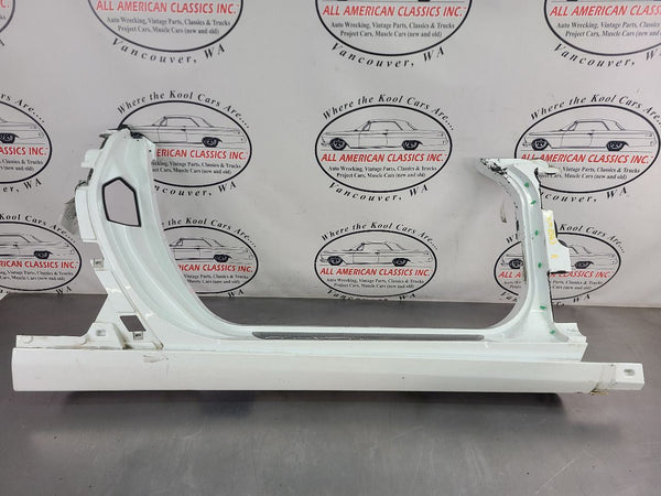  2005-13 C6 Corvette Right Passenger Side Rocker/Aperture Panel, Artic White0