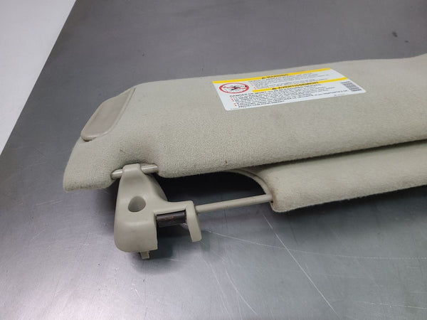 2002 GMC Denali, Sierra, Front Sun Visor Pair, RH/LH, Gray, w/ Lights - OEM4