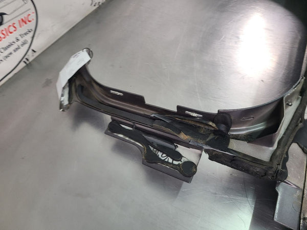1997-04 C5 Corvette Right Side Rocker Aperture Panel Moulding, Purple Pearl 95U23