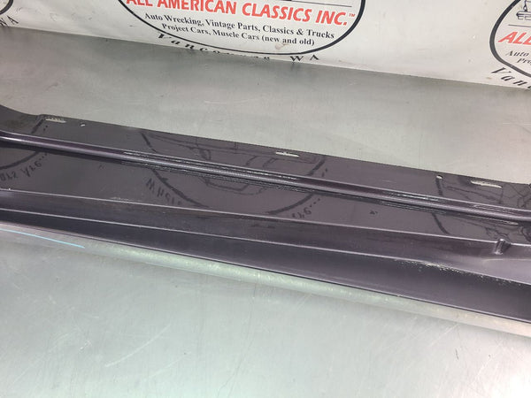 1997-04 C5 Corvette Right Side Rocker Aperture Panel Moulding, Purple Pearl 95U11