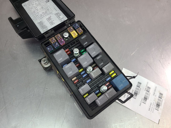 2004-05 Cadillac XLR Engine Bay Fuse Box Assembly - OEM5