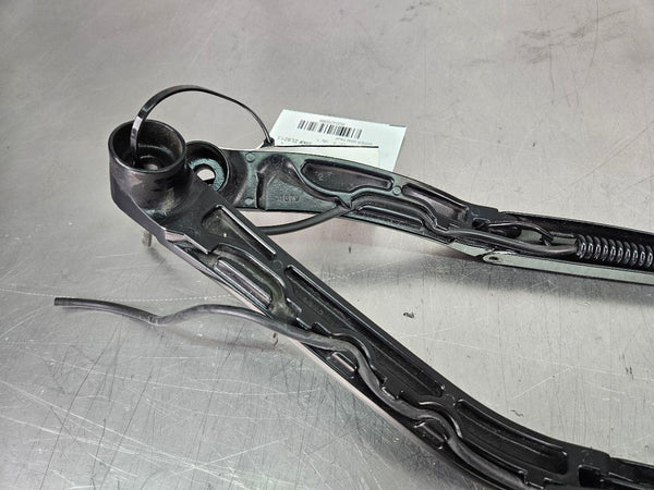 2005-13 C6 Corvette Windshield Wiper Arm Pair w/ Tubing, Left and Right - OEM4