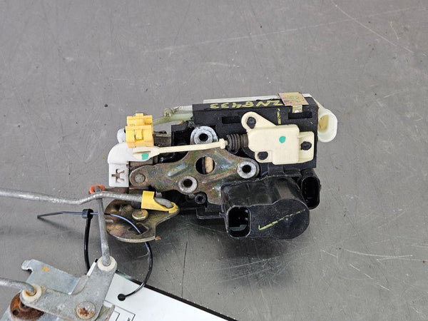 2003-06 Chevy SSR Door Latch Lock Actuator w/ Rods, Right Passenger Side RH  OEM2