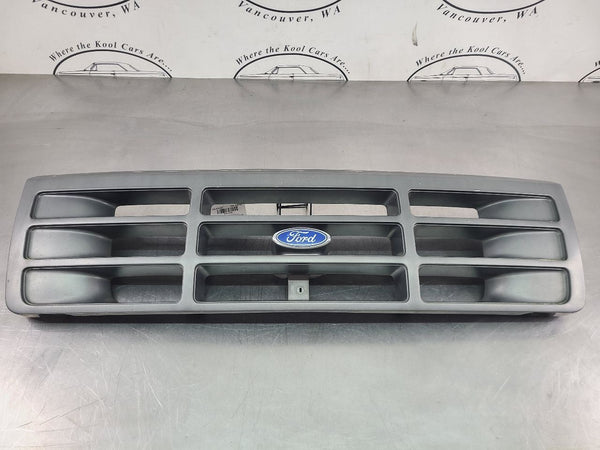 1992-97 Ford Truck F150 F250 F350 Front Grille Assembly - OEM0