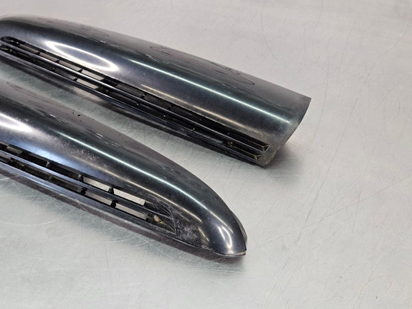 1993 Chevy Suburban Rear D-Pillar Vent Trim Panel Pair, LH / RH - OEM6