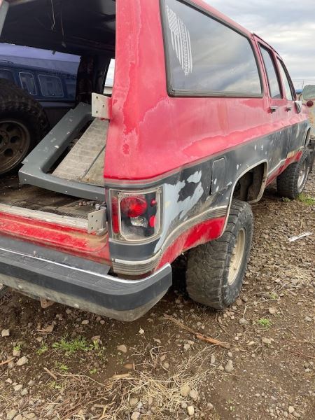1985-91 Chevy Truck, Suburban Transfer Case Bellhousing Brace Support Rod - OEM12