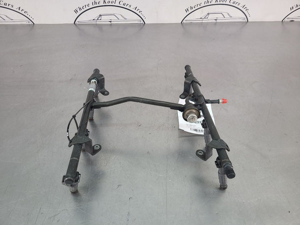 1999-04 C5 Corvette Factory Engine Fuel Rail Assembly w/ Injectors, Tested - OEM0