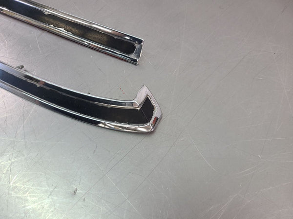 1969-70 Chevrolet Impala, Caprice Die Cast Chrome Quarter Belt Moulding Set6