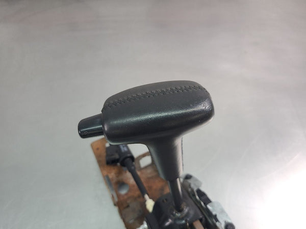1993-02 Pontiac Firebird Automatic Transmission Shifter Assembly w/ Knob - OEM2