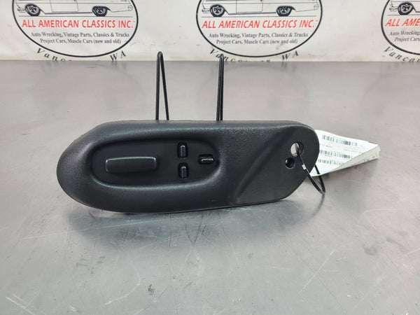 1997-04 C5 Corvette Sport Seat Control Switch Assembly w/ Bezel Trim, Right RH0
