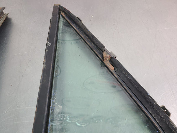 1973-79 Ford Bronco Front Door Vent Glass Pair, Left / Right - OEM7