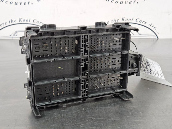 2014-19 C7 Corvette Engine Bay Underhood Fuse Box Junction Box, #23263498 - OEM8