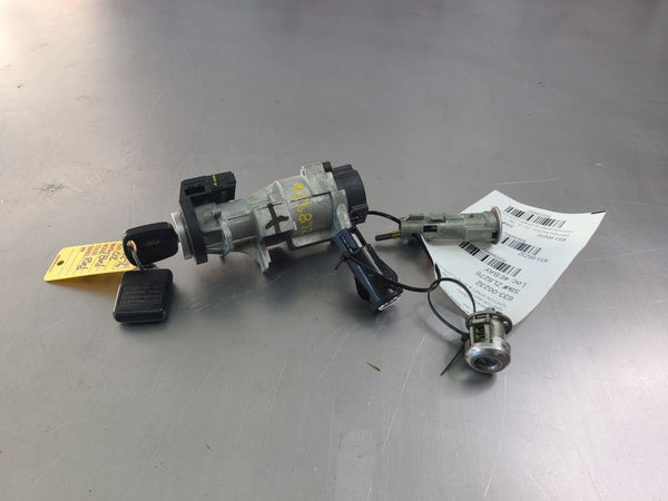 2002-05 Ford Thunderbird Ignition Switch w/ Key and Other Lock Cylinders - OEM0