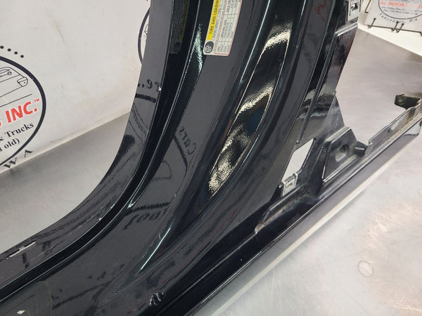 2005-13 C6 Corvette Drivers Left Side Rocker/Aperture Panel, Black - OEM5