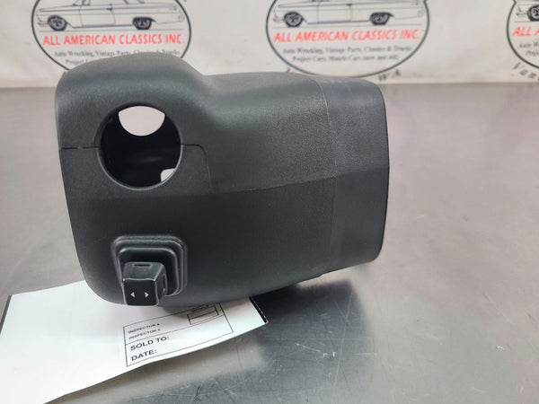 2009-13 C6 Corvette Tilt / Telescopic Steering Column Clamshell Trim - OEM5