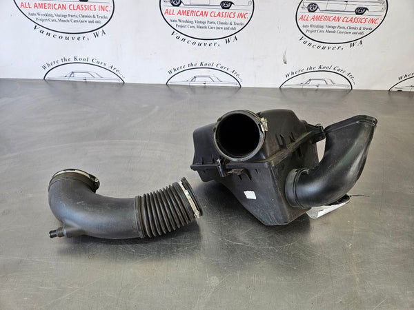 2005-06 GTO Factory Air Cleaner Box Assembly w/ Tubes - OEM0