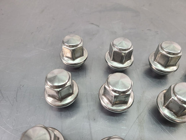 2019 Mustang GT350R Carbon Wheel Conical Complete Lug Nut Set of 20, 8k Miles2