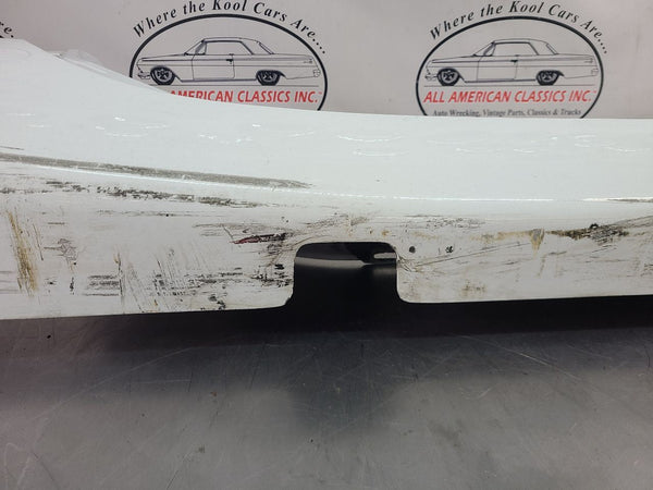 1997-04 C5 Corvette Right Side Rocker Aperture Panel Moulding, Speedway White18