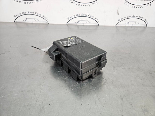 2005-07 C6 Corvette Engine Bay Fuse Box Junction Box, GM P/N #21996326 - OEM0