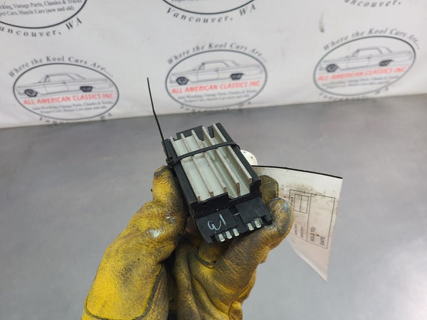 1984-91 Chevy Suburban Windshield Wiper Delay Module Assembly, #15598496 - OEM0