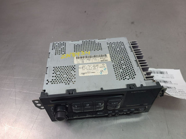 1997-99 C5 Corvette AM / FM Radio Headunit Assembly, #16257601 - OEM GM9
