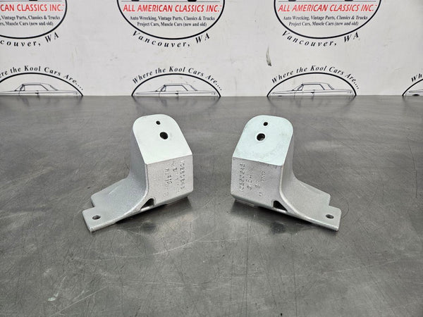 1997-04 C5 Corvette LS1 Engine Mount Motor Stand Pair, LH/RH - OEM0