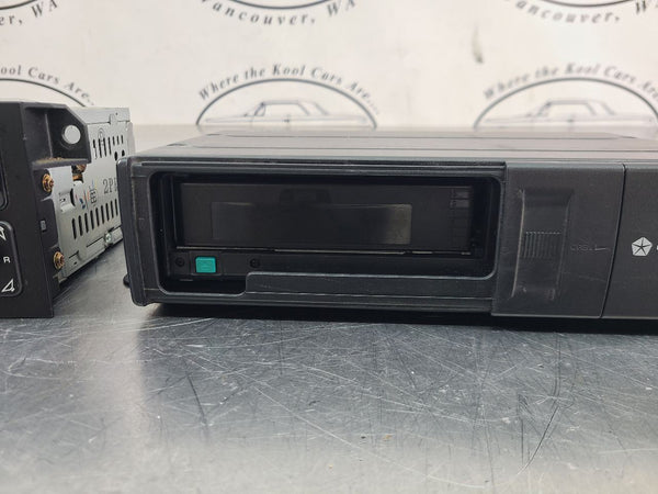 1997-02 Plymouth Prowler Radio Receiver / Head Unit w/ CD Changer Assembly11