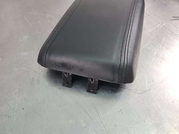 2004-06 GTO Center Console Lid Assembly, Black - OEM7