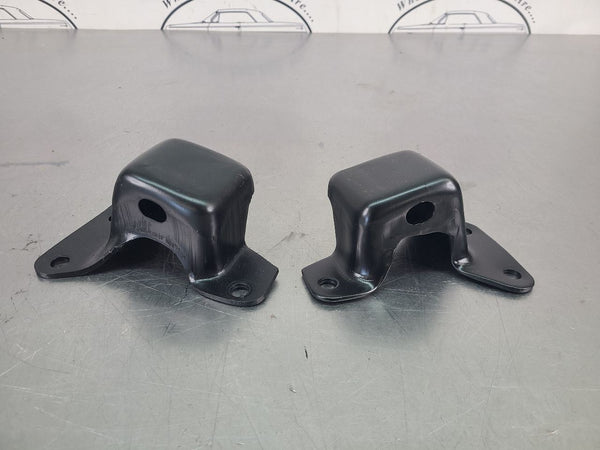 1965-70 Chevrolet Impala Short 2.5 Inch Engine Stand Frame Side Mount Pair - OEM1