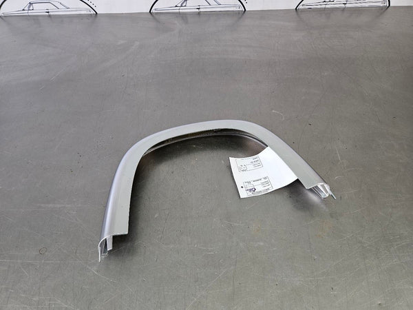 2003-06 Chevy SSR Front Seat Headrest Upper Hoop Trim, Silver Satin - OEM0