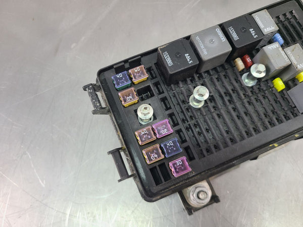 2005-07 C6 Corvette Engine Bay Fuse Box Assembly - OEM2