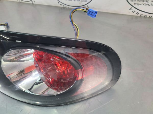 2004-06 GTO Rear Taillight Tail Lamp Pair, LH/RH - OEM17