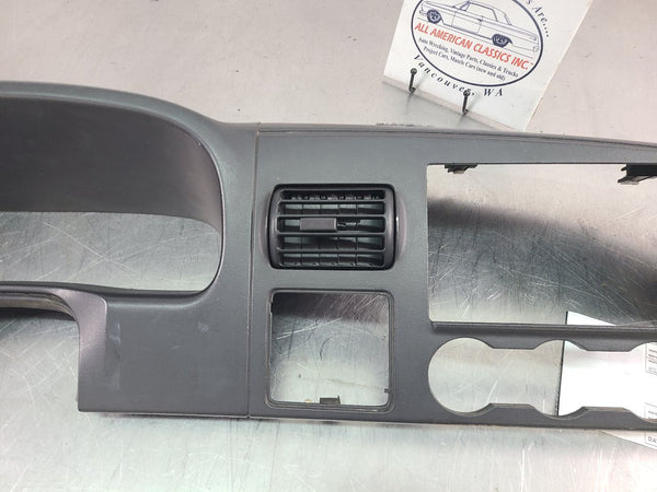2005-07 Ford F250SD Front Dash Instrument Cluster / Radio Bezel Trim Surround5