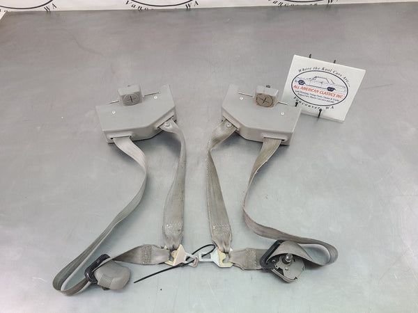 1995-98 Chevy Suburban Front Bucket Seat, Seat Belt Retractor Pair, Gray0