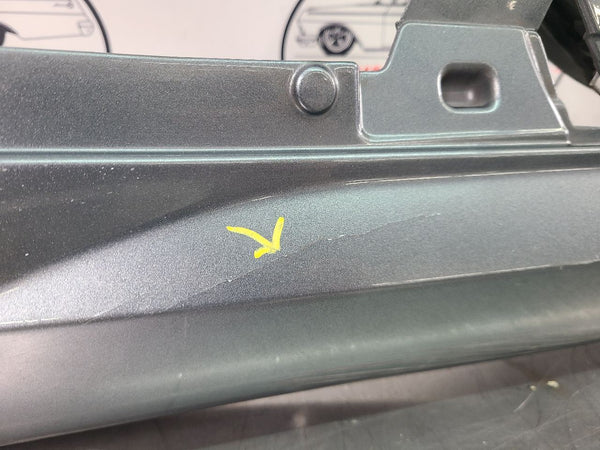 2004-09 XLR Right Passenger Side Rocker / Aperture Panel Moulding, Gray15