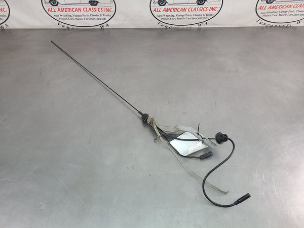 1999-04 C5 Corvette Z06 / FRC Fixed Roof Coupe Antenna Assembly - OEM0