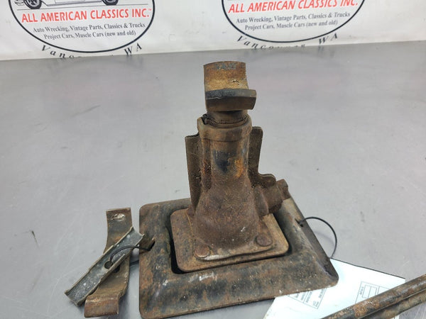 1973-80 Chevy Suburban Factory 3/4 Ton Jack w/ Hold Down and Tools - OEM GM2