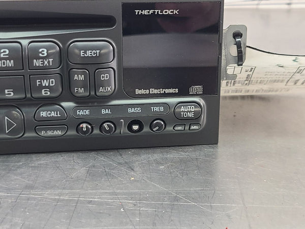 1997-99 C5 Corvette AM / FM Radio Headunit Assembly, #16257601 - OEM GM5