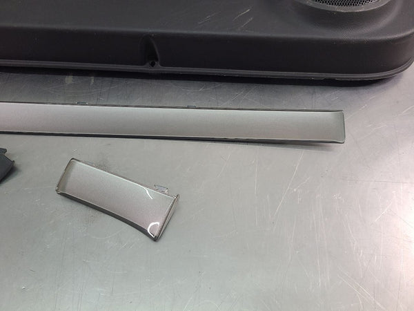 2010-15 Camaro SS Silver Door Trim Panel Pair w/ Ambient Lighting - OEM19