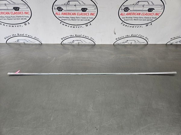 1973 Cadillac Eldorado Center Door Moulding Trim, Fits RH or LH - OEM0