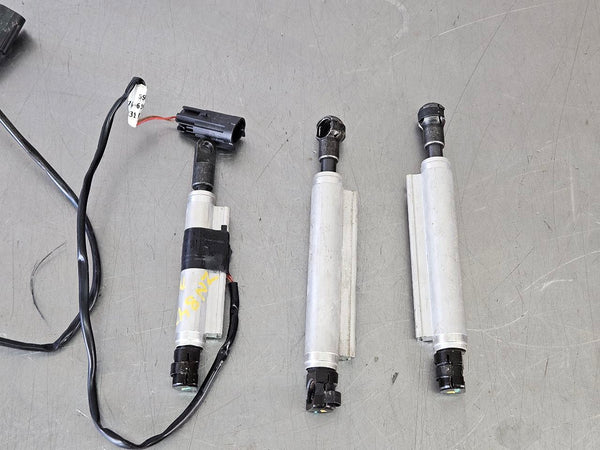 2003-06 Chevy SSR Convertible Top Full Set of Secondary Hydraulic Rams - OEM3
