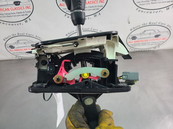 2002-05 Ford Thunderbird Transmission Shifter Assembly w/ Knob, Black - OEM14