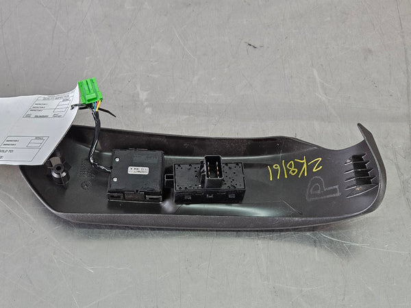 2005-13 C6 Corvette Power Seat Control Switch w/ Bezel, Right Passenger Side 4