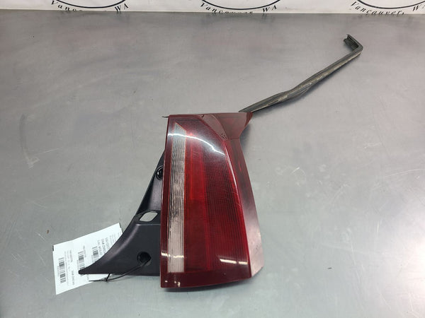 2004-09 Cadillac XLR Rear Tail Light Tail Lamp Assembly, Right Passenger Side RH0
